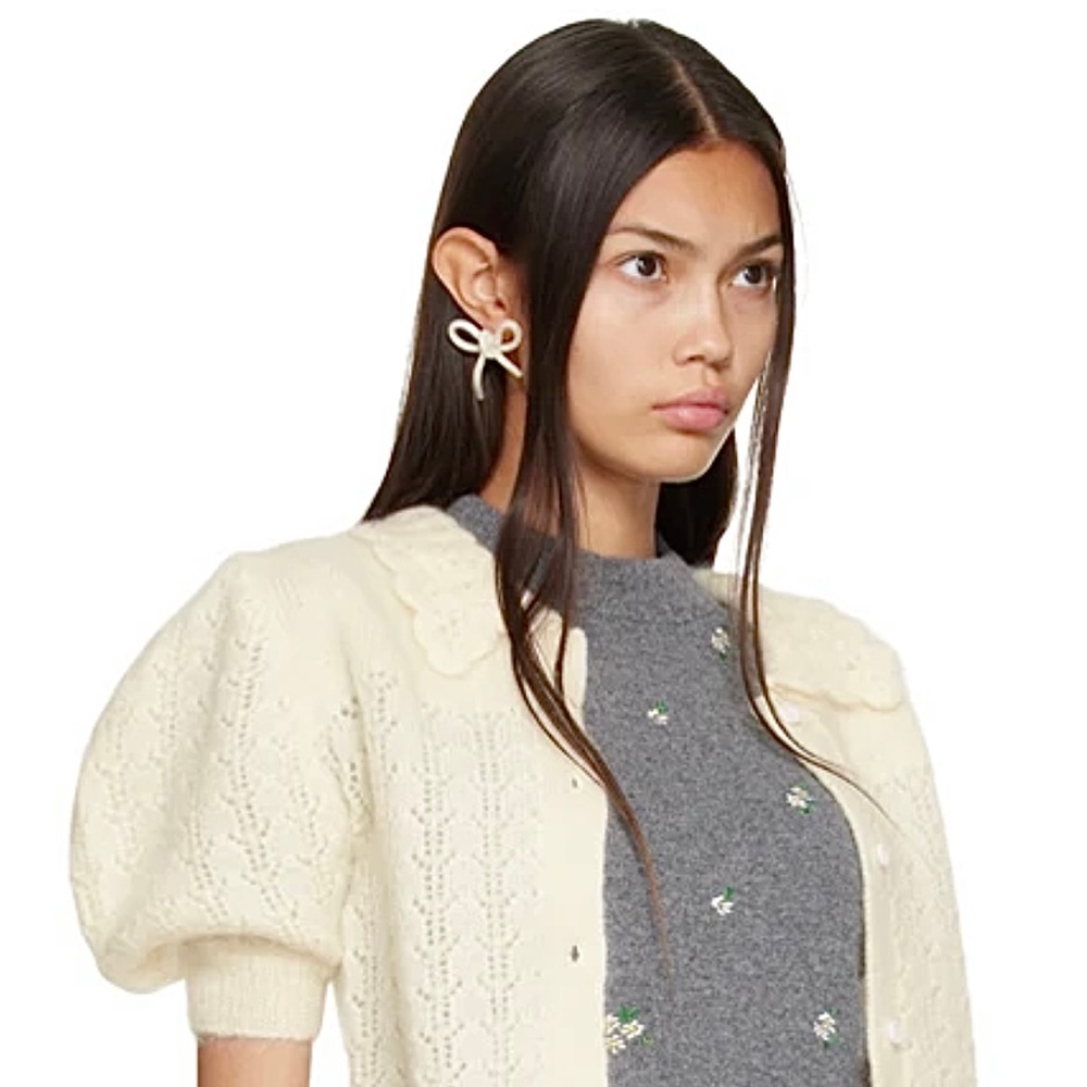 Shushu Tong Cream Bow Earrings #SimoneRochaStyle #Y2K #LolitaStyle #Kawaii